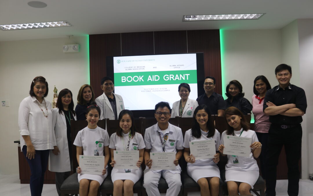 5 Students receive Book Aid Grants from Medicine Alumni